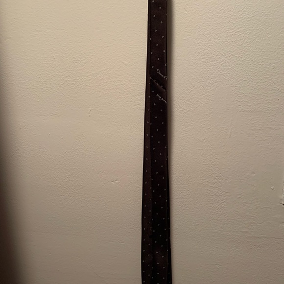 Oscar de la Renta Tie - Picture 4 of 7